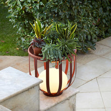 Ladda upp bild till gallerivisning, Bols utomhuslampa - kruka