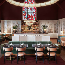 Ladda upp bild till gallerivisning, Källa stol