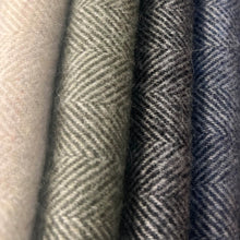 Ladda upp bild till gallerivisning, Herringbone pläd