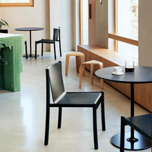 Ladda upp bild till gallerivisning, Kata stol