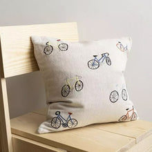 Ladda upp bild till gallerivisning, Kuddfodral cyklister