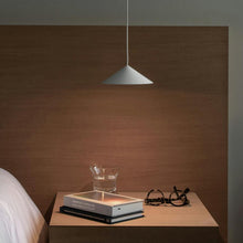 Ladda upp bild till gallerivisning, S3 Traffic White