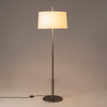 Ladda upp bild till gallerivisning, Diana golvlampa i nickel