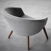 Ladda upp bild till gallerivisning, Ditzel Lounge Chair