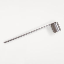 Ladda upp bild till gallerivisning, Candle Snuffer ljussläckare