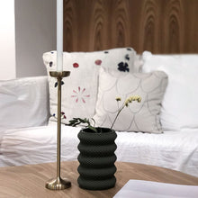 Ladda upp bild till gallerivisning, Grace ljusstake