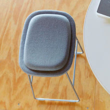 Ladda upp bild till gallerivisning, Hi Pad pall