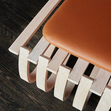 Ladda upp bild till gallerivisning, JUNDO dagbädd