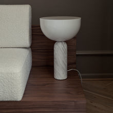 Ladda upp bild till gallerivisning, Kizu bordslampa - Vit marmor