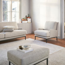 Ladda upp bild till gallerivisning, Mr Jones fåtölj