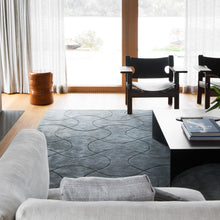 Ladda upp bild till gallerivisning, Thunder