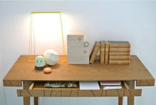 Ladda upp bild till gallerivisning, Skrivbord Vass i Black Walnut Oak