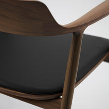 Ladda upp bild till gallerivisning, Hiroshima High karmstol (stoppad sits)