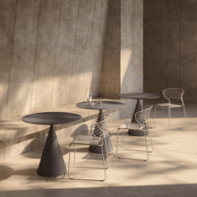Ladda upp bild till gallerivisning, D66 black concrete
