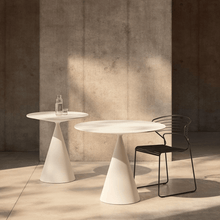 Ladda upp bild till gallerivisning, D61 white concrete
