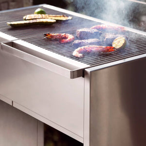 Röshults Essentials kolgrill + Sideboard