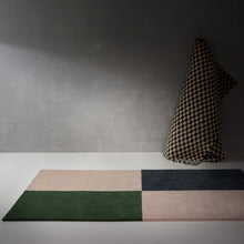 Ladda upp bild till gallerivisning, Rugby - Handloom
