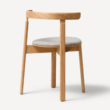 Ladda upp bild till gallerivisning, Lunar Chair
