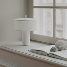 Ladda upp bild till gallerivisning, Margin Portable Table Lamp
