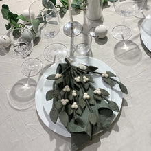 Ladda upp bild till gallerivisning, Mistletoe juldekoration
