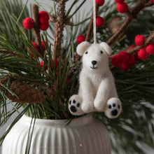 Ladda upp bild till gallerivisning, Polar Bear Julgransdekoration
