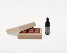 Ladda upp bild till gallerivisning, FRAMA room diffuser St Pauls olja 
