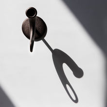 Ladda upp bild till gallerivisning, Ildhane ljusstake uppifrån
