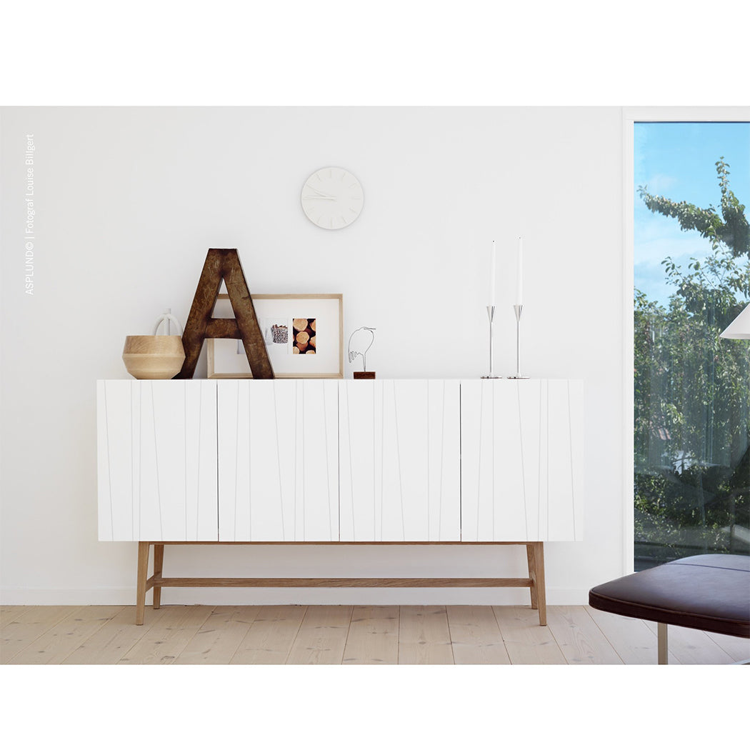 White / Natural Oak
