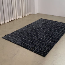 Ladda upp bild till gallerivisning, Wedge 2 (woolsilk) matta
