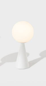 Bilia lampa i vitt