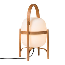 Ladda upp bild till gallerivisning, Cesta
